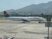D-AIRU @ LEMG - Lufthansa A321 - by Christian Maurer