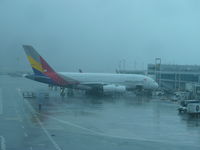 HL7634 @ JFK - Asiana A380-800 - by Christian Maurer