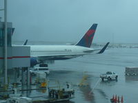 N176DN @ JFK - Boeing 767-332ER - by Christian Maurer