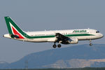 EI-DSG @ VIE - Alitalia - by Chris Jilli