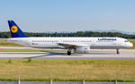 D-AISG @ EDDF - taxying to the gate - by Friedrich Becker