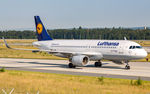 D-AIZW @ EDDF - taxying to the gate - by Friedrich Becker