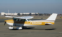 N9505H @ KCCR - Locally-based 1975 Cessna 172M Skyhawk @ Buchanan Field, Concord, CA - by Steve Nation