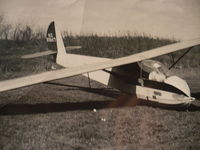 N91847 @ RID - A Schweizer SGU 2-22 - Notice there is not the typical 2-22/33 aft pilot door that you usually see. I believe that it is likely that at the time when this photo was taken, this is the original paint scheme and paint/fabric from original. - by Christian Maurer