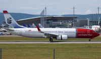 EI-FVI @ ENGM - Norwegian