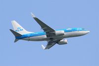 PH-BGU @ LFPG - Boeing 737-7K2, Take off rwy 06R, Roissy Charles De Gaulle airport (LFPG-CDG) - by Yves-Q