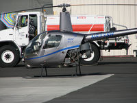 N833SH @ KOAK - Silver State Helicopters 2005 Robinson R22 BETA CLOSE-UP of cockpit area @ Oakland International Airport, CA North ramp (to N233DP with Shier Aviation, San Diego, CA on 2007-08-06) - by Steve Nation