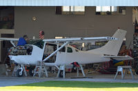 UNKNOWN @ NZTG - Maintenance/overhaul in Tauranga - by Micha Lueck