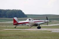 N91398 @ KHNR - Found on the ramp