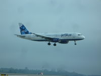 N665JB @ JFK - Airbus A320 - by Christian Maurer