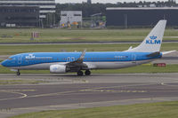 PH-BGB @ EHAM - Schiphol - by Roberto Cassar