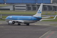 PH-BXM @ EHAM - Schiphol - by Roberto Cassar