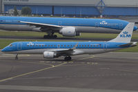 PH-EZN photo, click to enlarge