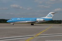 PH-KZM @ EDDK - Fokker F70 F28-0070 - WA KLC KLM CityHopper - 11561 - PH-KZM - 14.06.2015 - CGN - by Ralf Winter