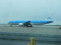 PH-BQD @ JFK - Boeing 777-200ER - by Christian Maurer