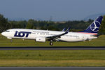 SP-LWC @ VIE - LOT Polish AIrlines - by Chris Jilli