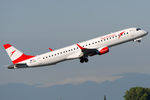 OE-LWE @ VIE - Austrian AIrlines - by Chris Jilli