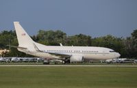 02-0042 @ KOSH - Boeing C-40B - by Mark Pasqualino