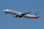 N121AN @ DFW - Departing DFW Airport