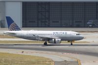 N833UA @ KSJC - Airbus A319