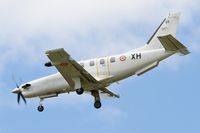 95 @ LFBD - Socata TBM-700A, On final rwy 23, Bordeaux-Mérignac airport (LFBD-BOD) - by Yves-Q
