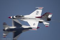 91-0392 @ KOQU - F-16CM Fighting Falcon 91-0392 6 from USAF Thunderbirds  Nellis AFB, NV