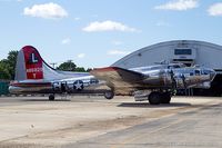 N3193G @ KFRG - Boeing B-17G Flying Fortress Yankee Lady  C/N 77255 - Yankee Air Museum, N3193G