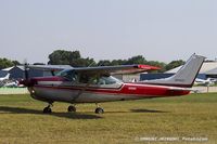 N3306C @ KOSH - Cessna R182 Skylane RG  C/N R18200269, N3306C - by Dariusz Jezewski www.FotoDj.com