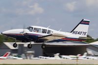 N54075 @ KOSH - Piper PA-23-250 Aztec  C/N 27-7405385, N54075