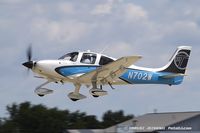 N702W @ KOSH - Cirrus SR22T  C/N 528, N702W - by Dariusz Jezewski www.FotoDj.com