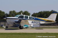 N2137L @ KOSH - Beech F33A Bonanza  C/N CE-662, N2137L
