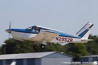 N2952R @ KOSH - Piper PA-28R-200 Arrow II  C/N 28R-35344, N2952R - by Dariusz Jezewski www.FotoDj.com