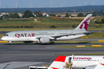 A7-BDD @ VIE - Qatar Airways - by Chris Jilli