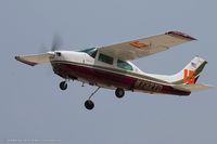 N732YD @ KOSH - Cessna T210M Turbo Centurion  C/N 21061873, N732YD - by Dariusz Jezewski www.FotoDj.com