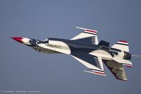 92-3898 @ KOSH - United States Air Force Demo Team Thunderbirds F-16 92-3898