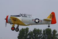 N645DS @ KOSH - North American SNJ-5 Texan  C/N 88-17678, N645DS