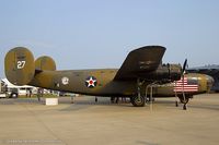 N24927 @ KOSH - Consolidated Vultee RLB-30 Liberator Diamond Lil  C/N 18, N24927