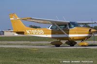 N78598 @ KOSH - Cessna 172K Skyhawk  C/N 17257680, N78598 - by Dariusz Jezewski www.FotoDj.com