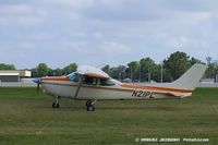 N21PL @ KOSH - Cessna R182 Skylane RG  C/N R18201983, N21PL - by Dariusz Jezewski www.FotoDj.com