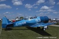 N85593 @ KOSH - North American AT-6D Texan  C/N 121-42415, N85593