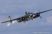 N5672V @ KOSH - North American B-25J Mitchell Betty's Dream  C/N 10847686, N5672V