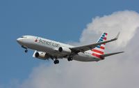 N981NN @ KORD - Boeing 737-800 - by Mark Pasqualino