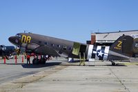 N15SJ @ KFRG - Douglas DC-3C Skytrain Second Chance  C/N 33049, N15SJ - by Dariusz Jezewski www.FotoDj.com