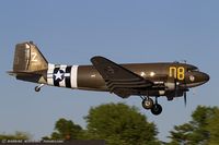 N15SJ @ KFRG - Douglas DC-3C Skytrain Second Chance  C/N 33049, N15SJ - by Dariusz Jezewski www.FotoDj.com
