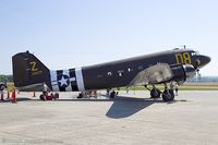 N15SJ @ KCEF - Douglas DC-3C Skytrain Second Chance  C/N 33049, N15SJ - by Dariusz Jezewski www.FotoDj.com