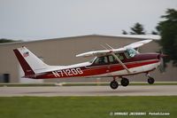 N7120G @ KOSH - Cessna 172K Skyhawk  C/N 17258820, N7120G