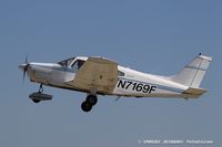 N7169F @ KOSH - Piper PA-28-151 Cherokee Warrior  C/N 28-7715200, N7169F - by Dariusz Jezewski www.FotoDj.com