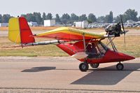 N8085F @ MAN - Taxing to the ramp.