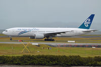ZK-OKH @ NZAA - At Auckland - by Micha Lueck