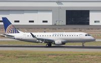 N122SY @ KSJC - ERJ-170-200 LR
